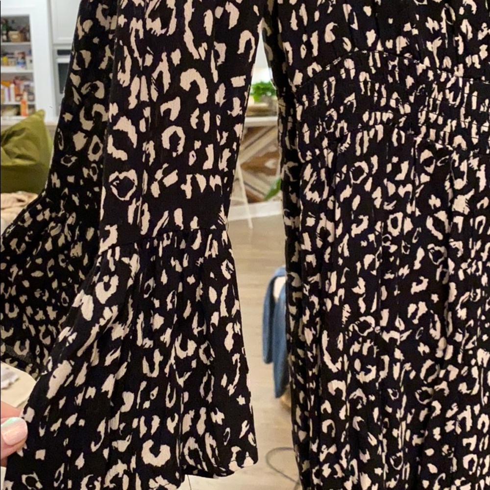 Patterned Romper - Picture 3 of 3